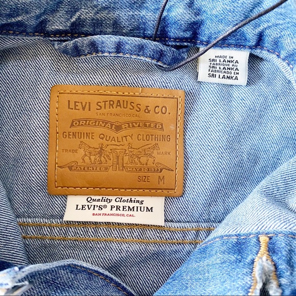LEVI’S Original Trucker Jacket Denim Medium NWT - Picture 6 of 12